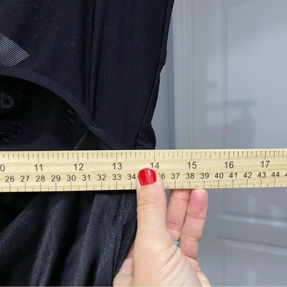 Bec & Bridge Halle Strapless Cut Out Gown Satin Black Womens Size 8 Evening - Picture 11 of 13